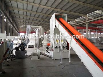 PP PE PET ABS Plastic Bottle Crushing Machine Single Screw 380V Voltage